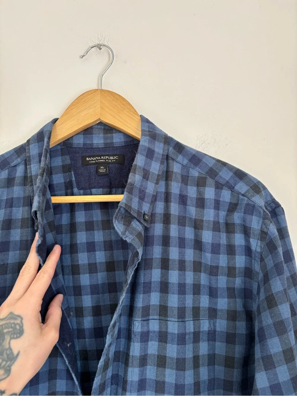 Banana Republic Luxe Flannel Button Down In Blue